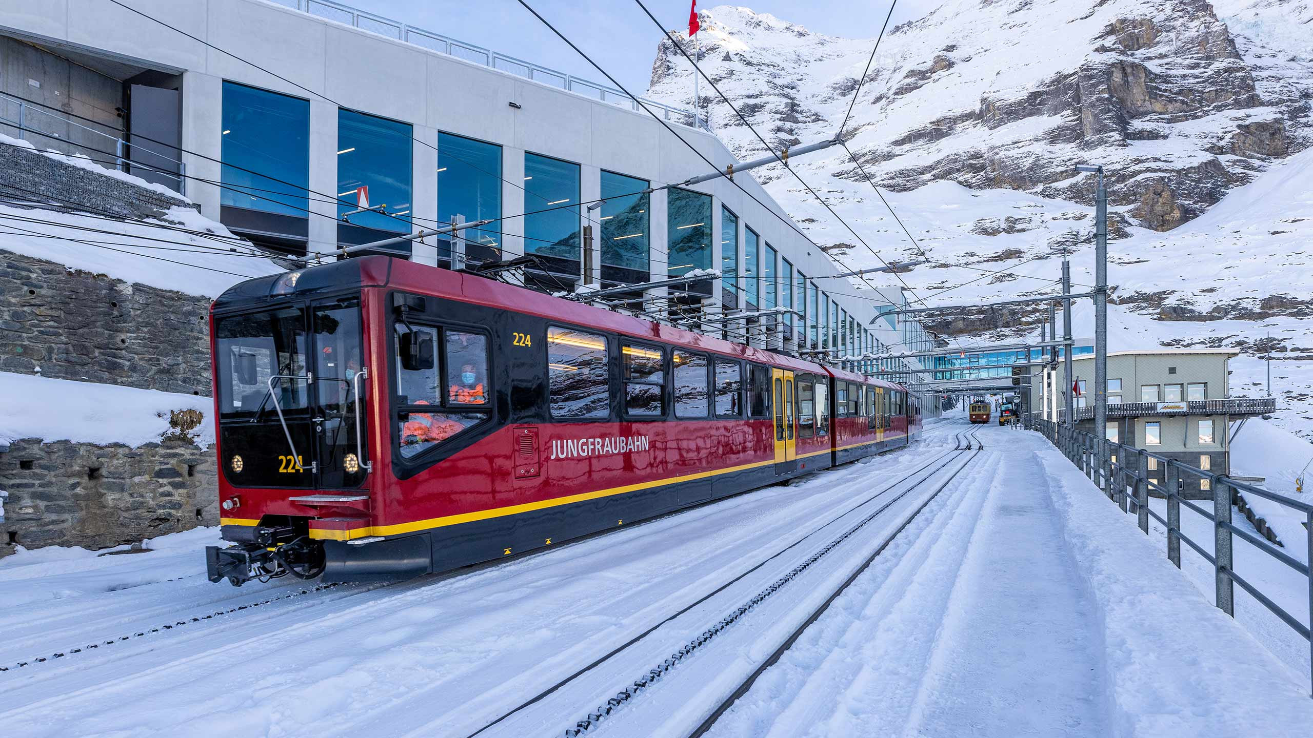 Read more about the article 13 Best Things to Do in Interlaken Switzerland | The Ultimate Guide 