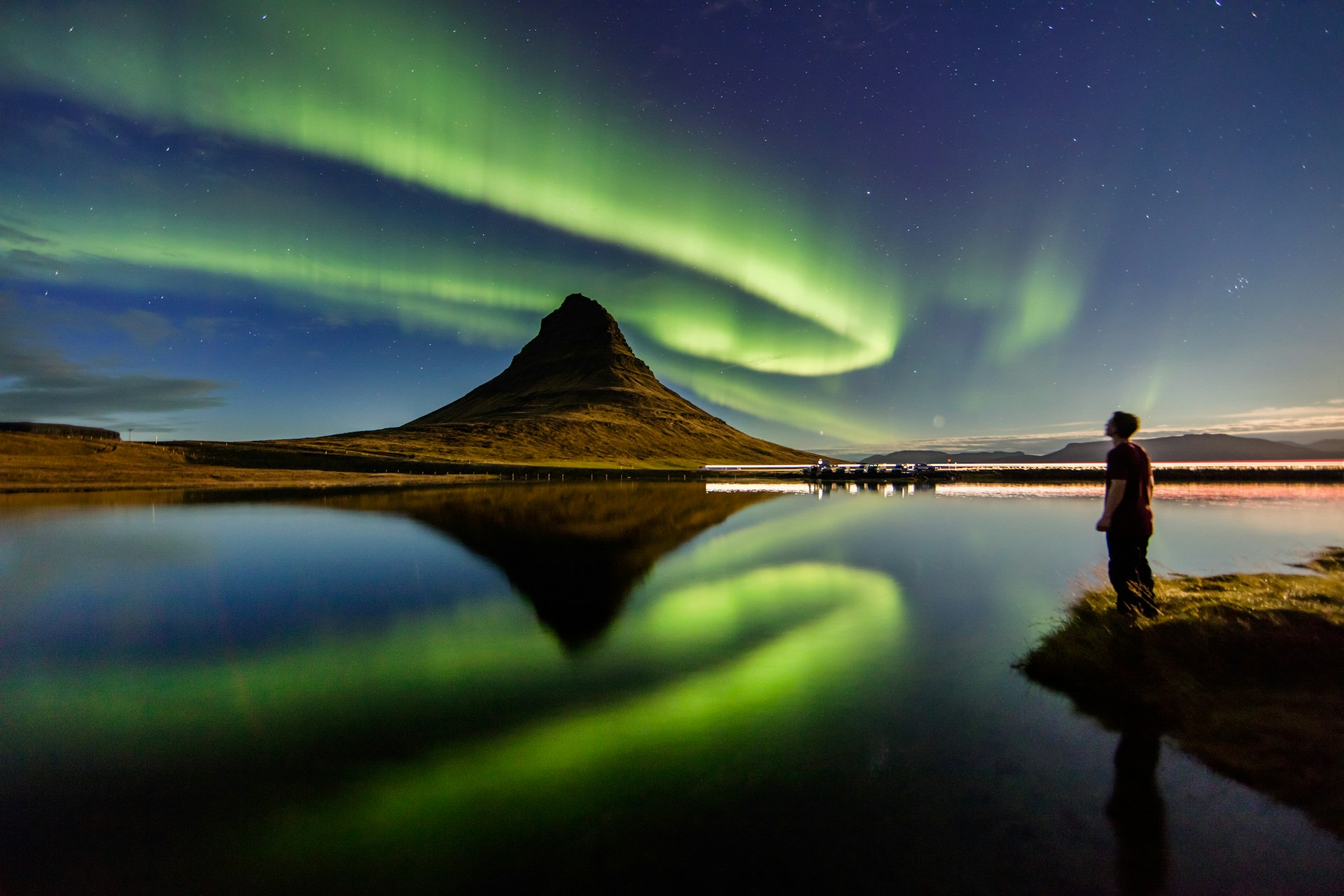 Read more about the article Best Time to Visit Iceland | A Seasonal Travel Guide