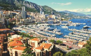 Read more about the article The Ultimate 4 Days South of France Itinerary You Only Need!