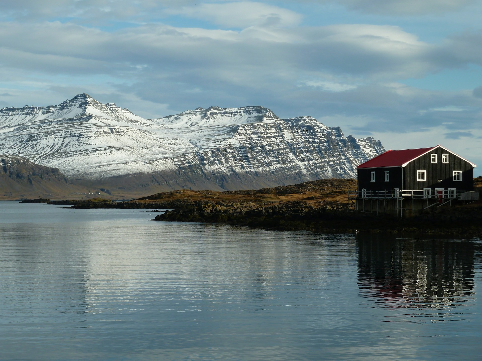 7 Day Ultimate Iceland Itinerary For Your Endless Adventure! 6 paolo gregotti AA TdL6Z59E unsplash