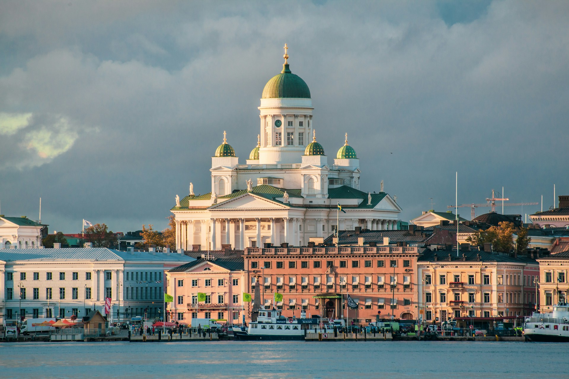 5 Days in Finland Itinerary | The Ultimate Winter Wonderland Itinerary 2 Finland Itinerary