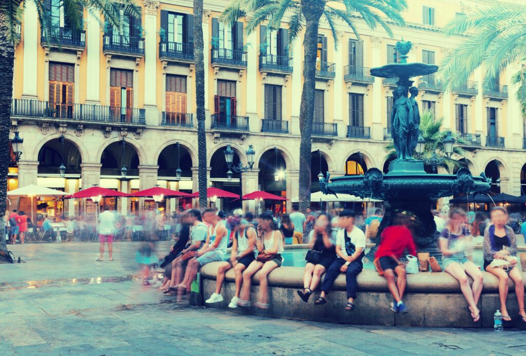Best Time to Visit Barcelona: Ultimate Guide to Exploring Spain's Vibrant City 5 barcelona 25