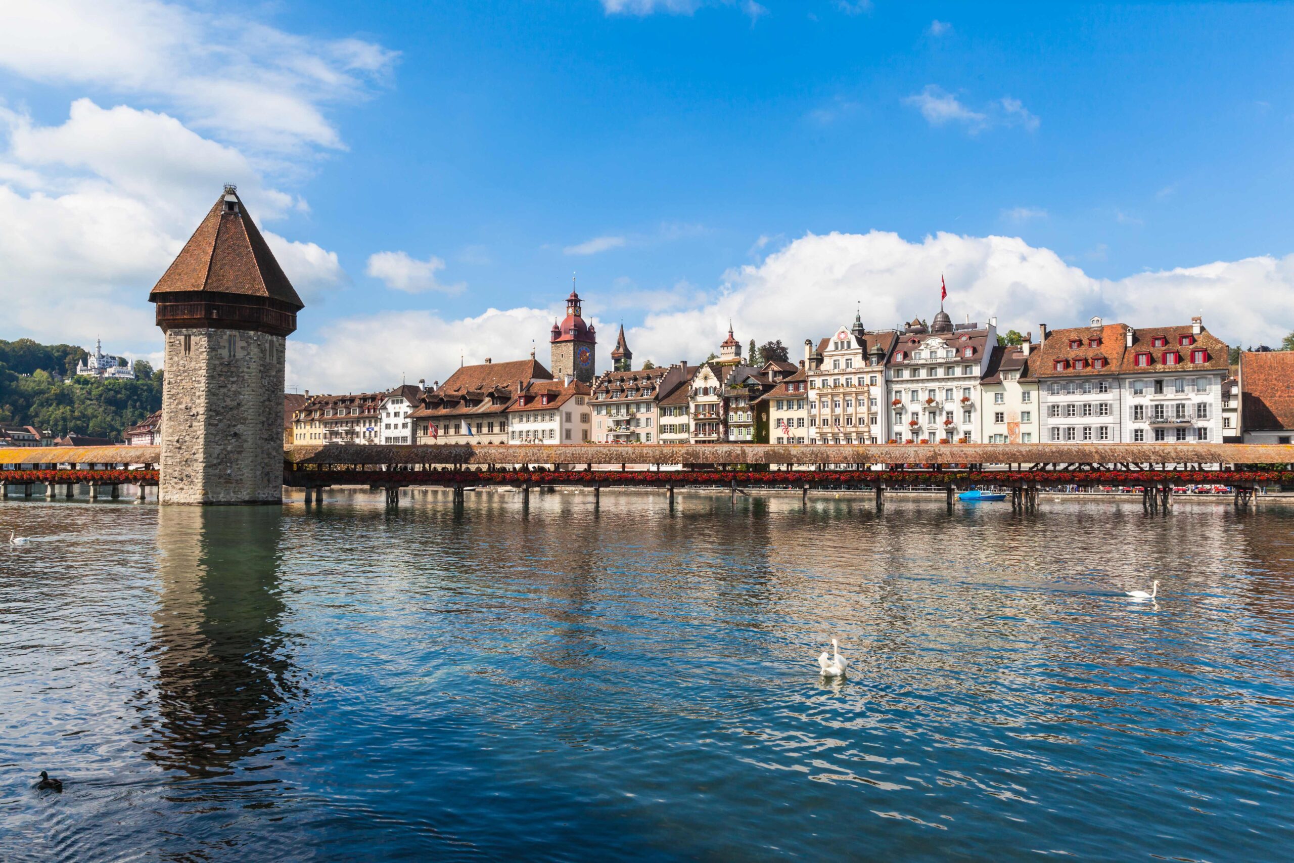 A Real Two Week Europe Itinerary - 14 Days, 4 Countries, 1 Wildly Beautiful Blur 12 lucerne 5 scaled